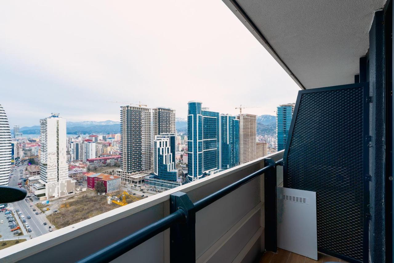 Apartamento Grand City Real Estate Batumi Exterior foto